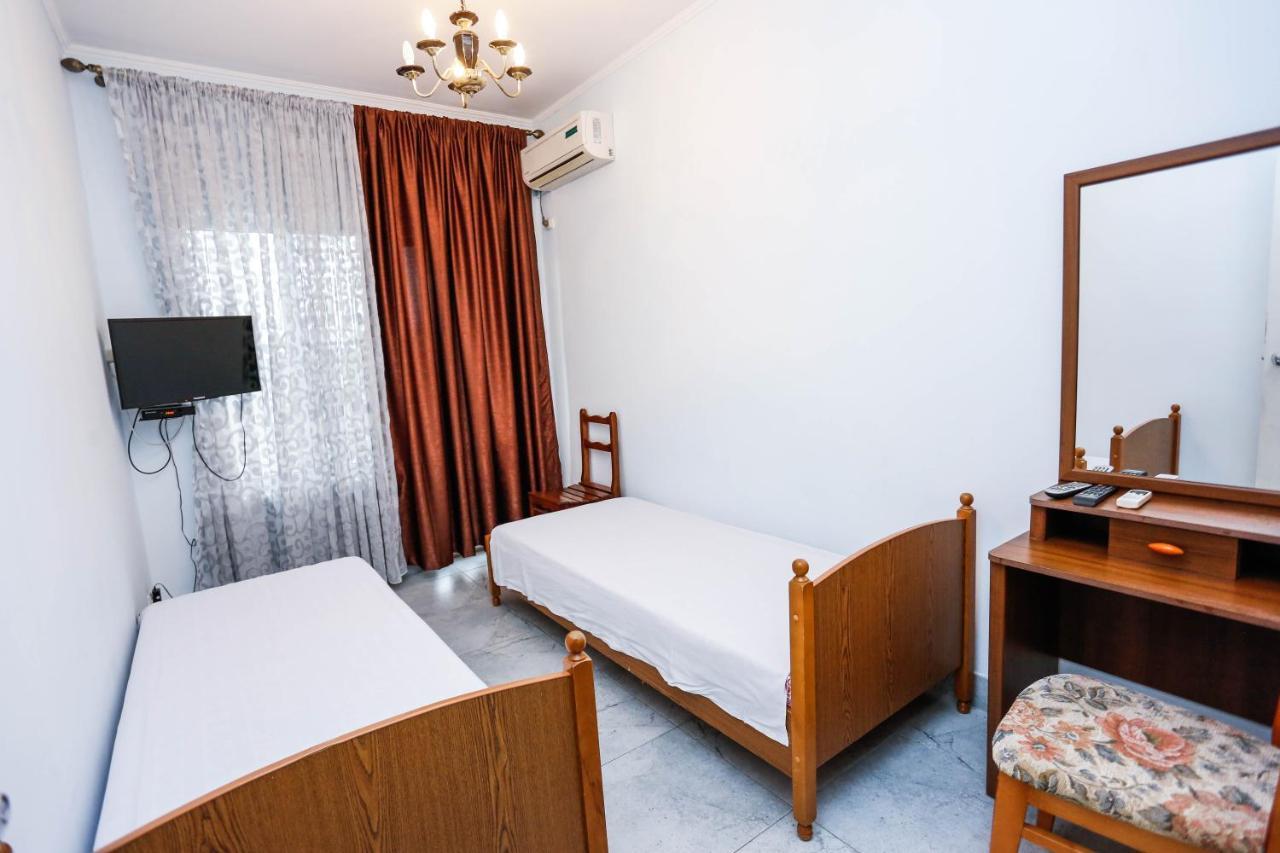 Hotel Sabina ガグラ エクステリア 写真