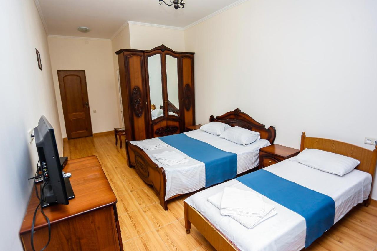 Hotel Sabina ガグラ エクステリア 写真
